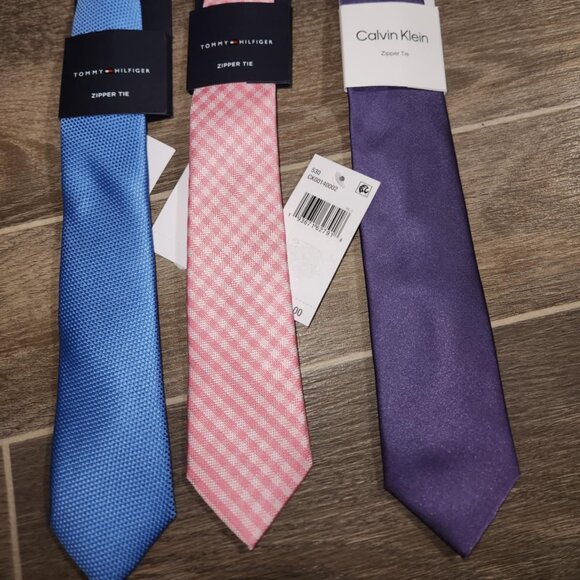 Pack of 2 Tommy Hilfiger, 1 calvin klein  ties for boys - Picture 1 of 1